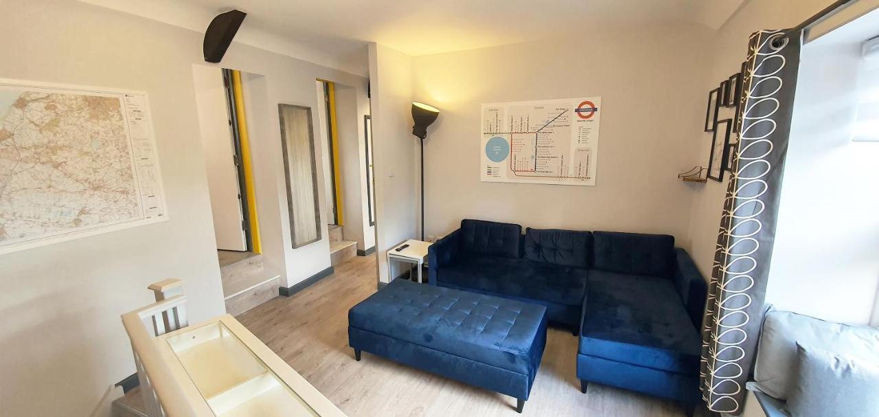 Cheddar Village Apartment Extérieur photo